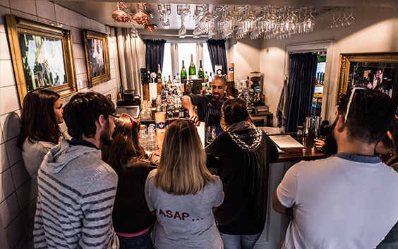 Kester Thomas Gavekort