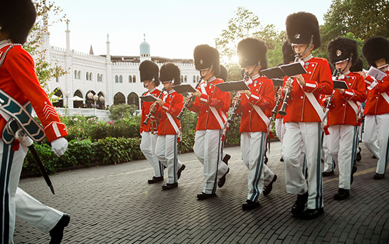 Tivoli 2 x Entré samt Presentkort